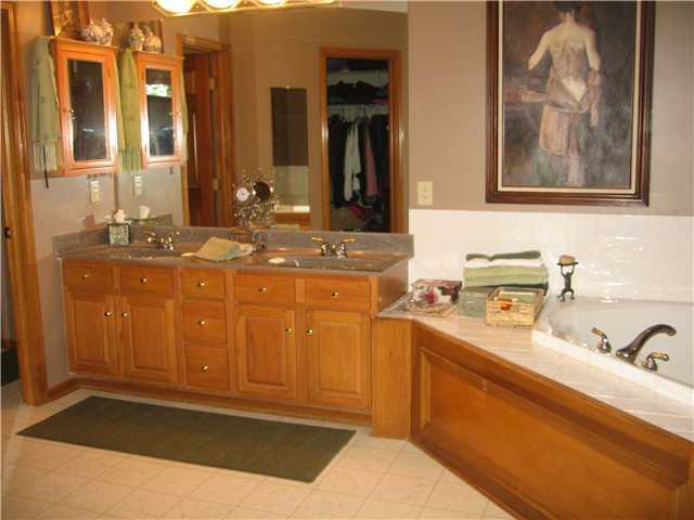 3699 Curve Road Delaware, OH 43015 - Photo 13 of 18