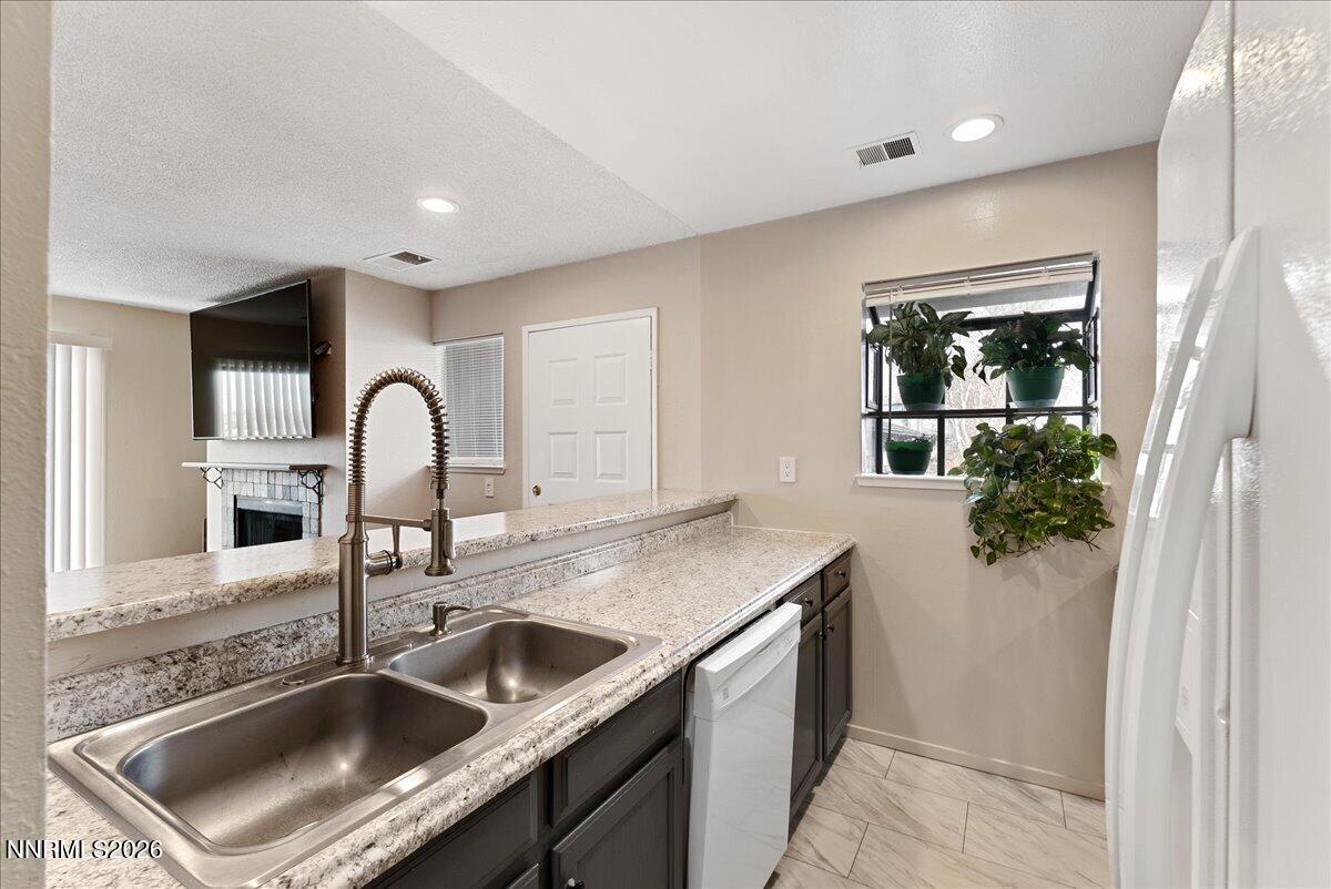 2177 Kietzke Lane, Unit D Reno, NV 89502 - Photo 7 of 32 07-2177 Kietzke Lane Unit 108 Reno NV 89