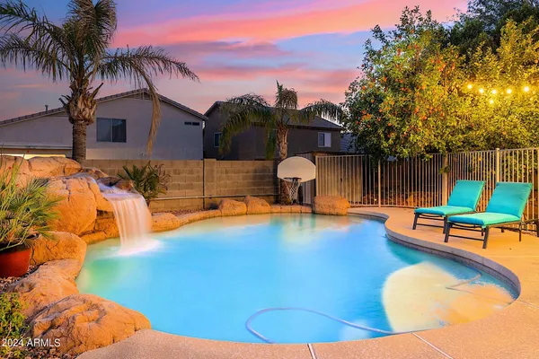 $10,000 | 1125 East Irma Lane, Phoenix, AZ 85024