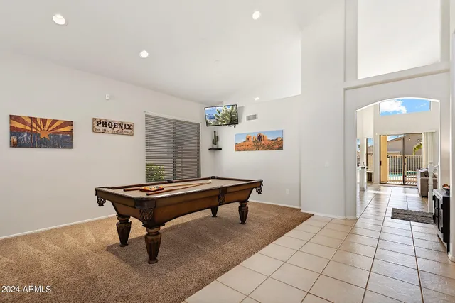 $10,000 | 1125 East Irma Lane, Phoenix, AZ 85024