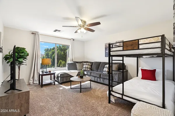 $10,000 | 1125 East Irma Lane, Phoenix, AZ 85024