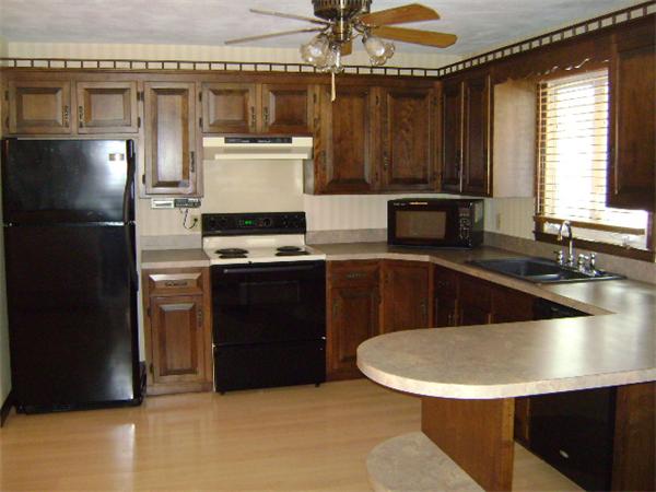 171 Ray Avenue Woonsocket, RI 02895 - Photo 2 of 19