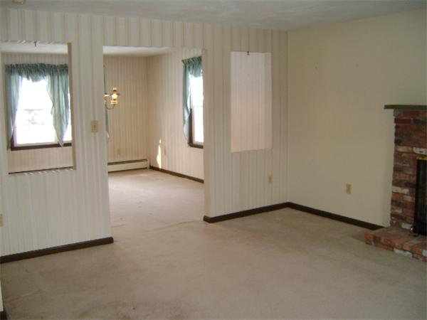 171 Ray Avenue Woonsocket, RI 02895 - Photo 6 of 19