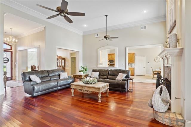 226 Masters Point Court Slidell, LA 70458 - Photo 7 of 34 Gallery Image 7