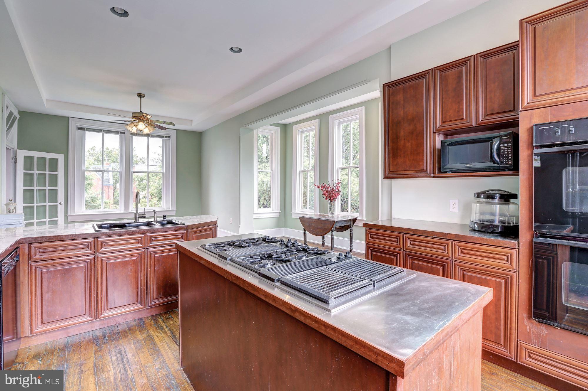 421 T Street Northwest Washington, DC 20001 - Photo 23 of 39 Unit 3 - Kitchen