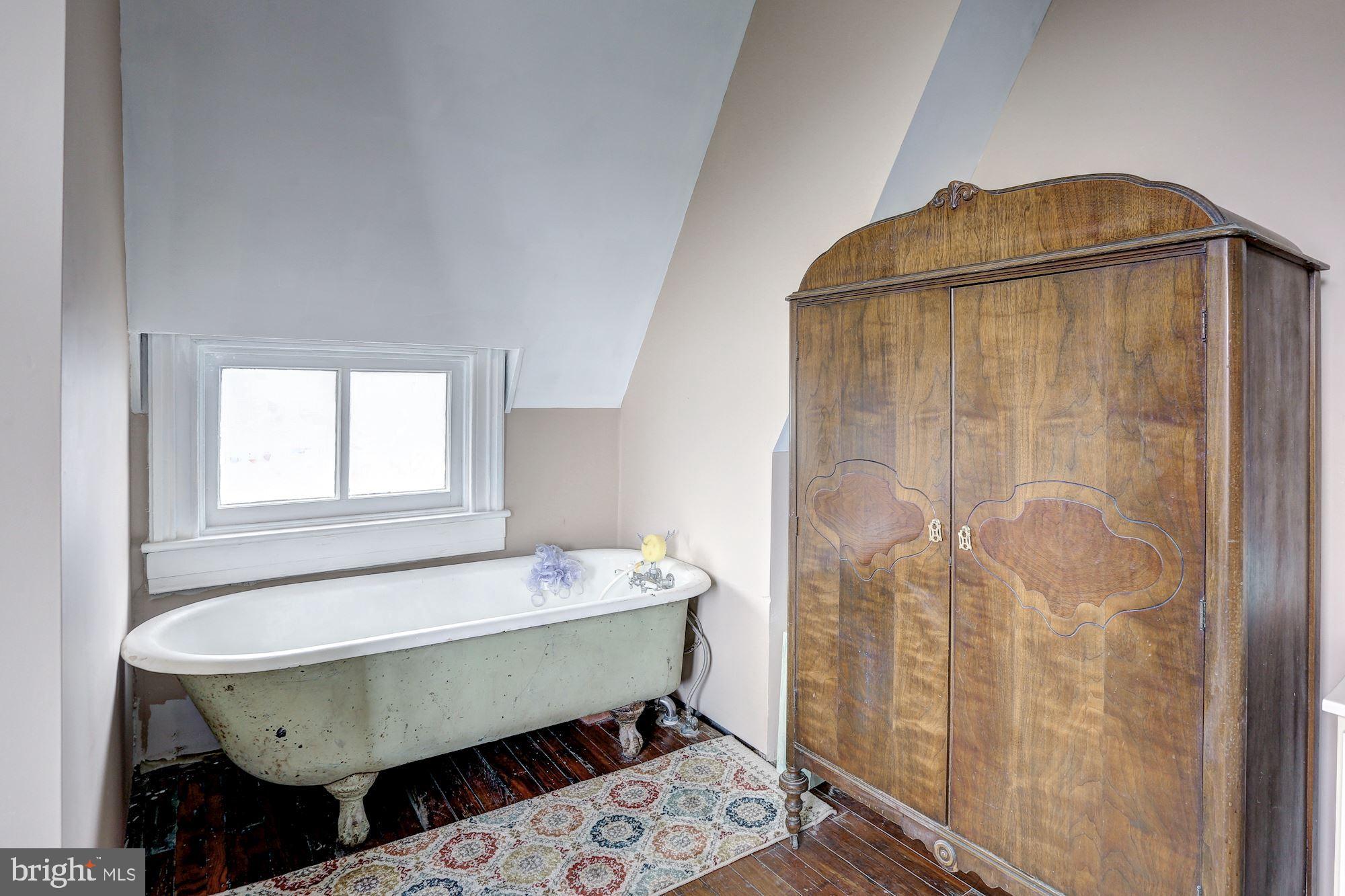 421 T Street Northwest Washington, DC 20001 - Photo 27 of 39 Unit 3 - Bath