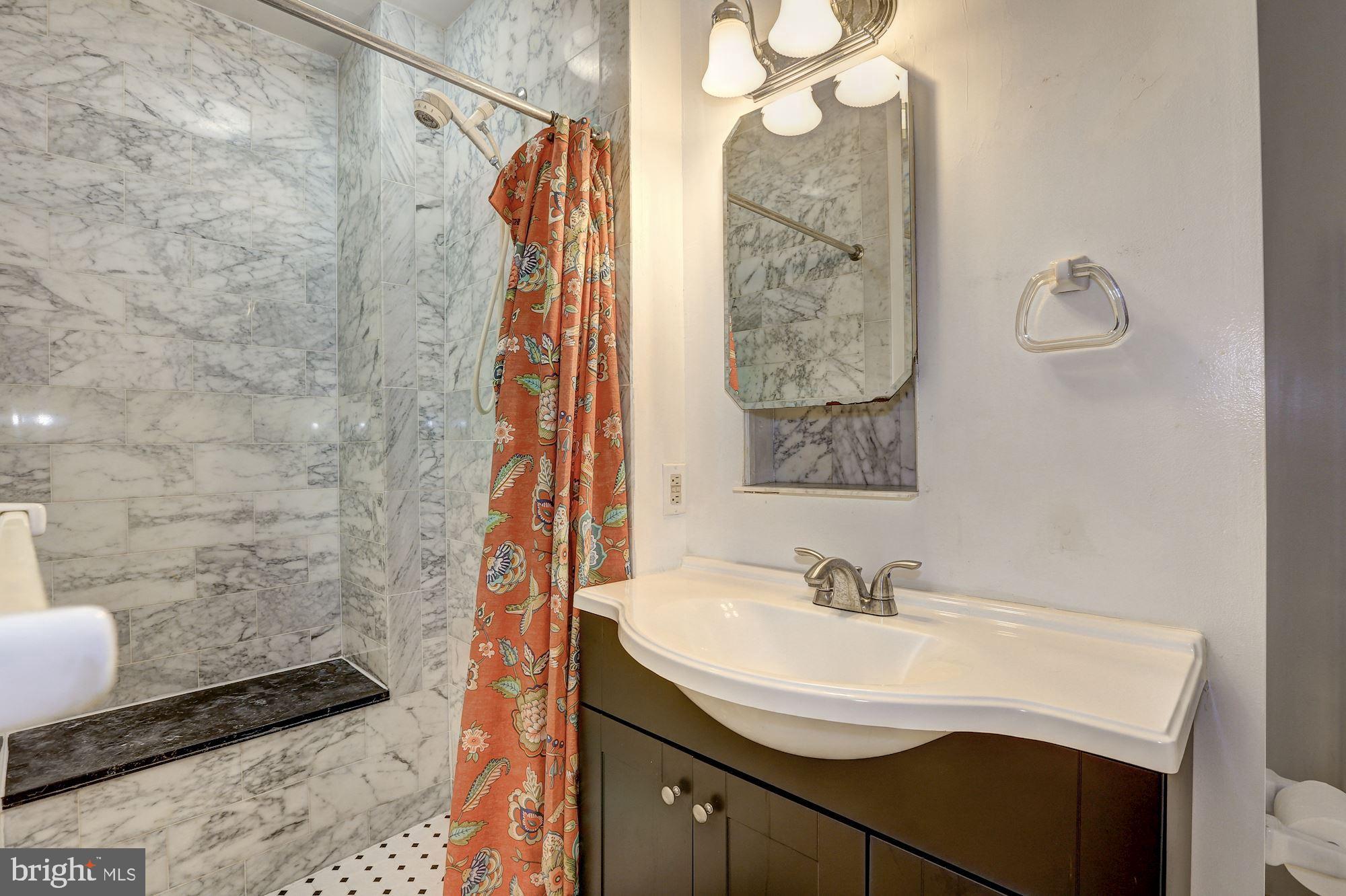 421 T Street Northwest Washington, DC 20001 - Photo 9 of 39 Unit 1 - Full Bath