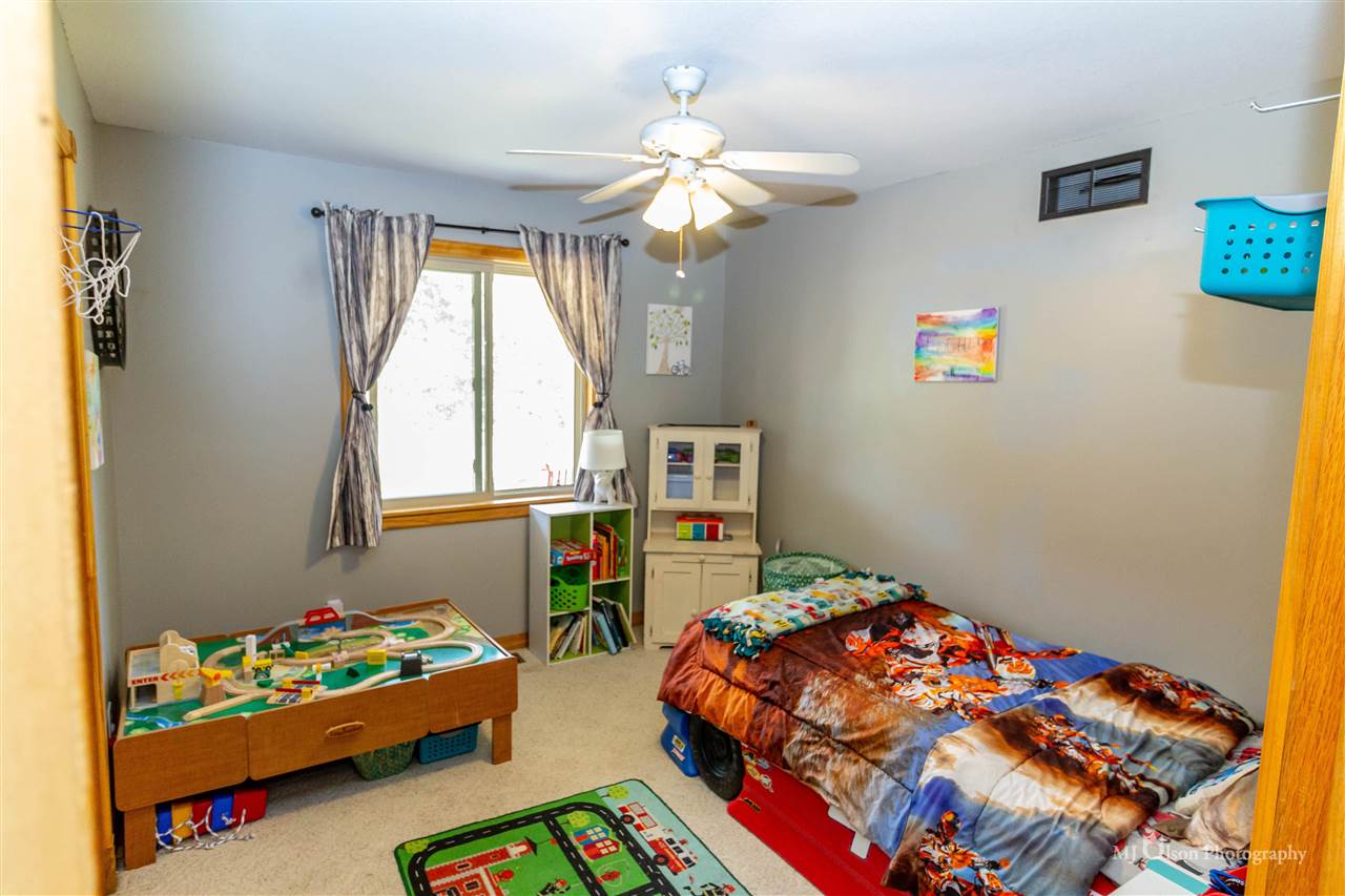 1034 South Hockaday Road Gladwin, MI 48624 - Photo 18 of 27