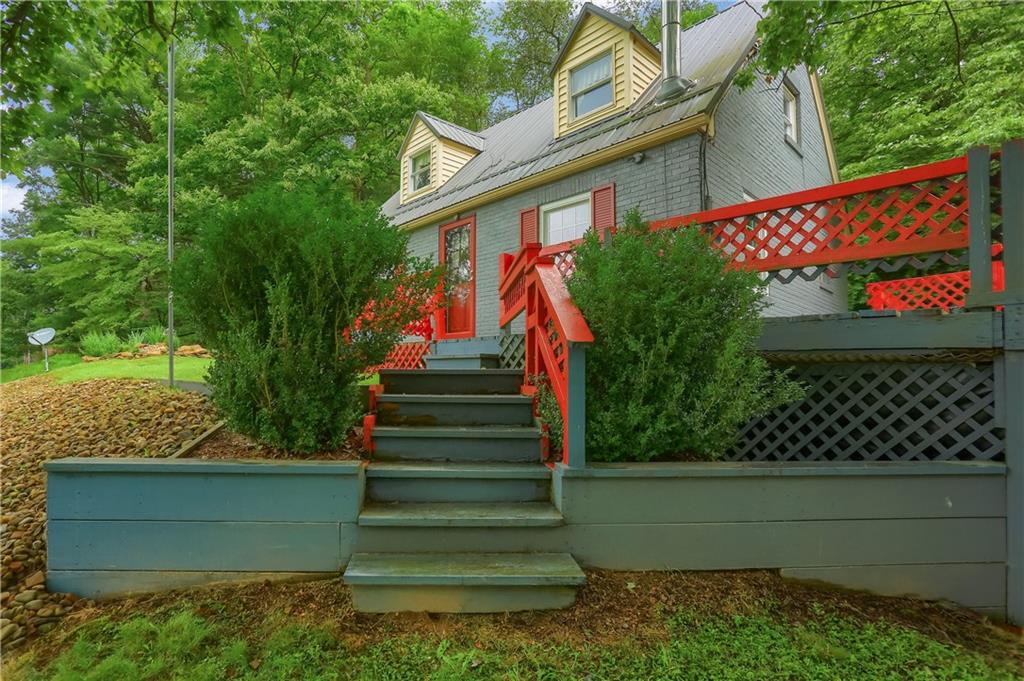 1405 Three Degree Road Valencia, PA 16059 - Photo 3 of 47 Gallery Image 3