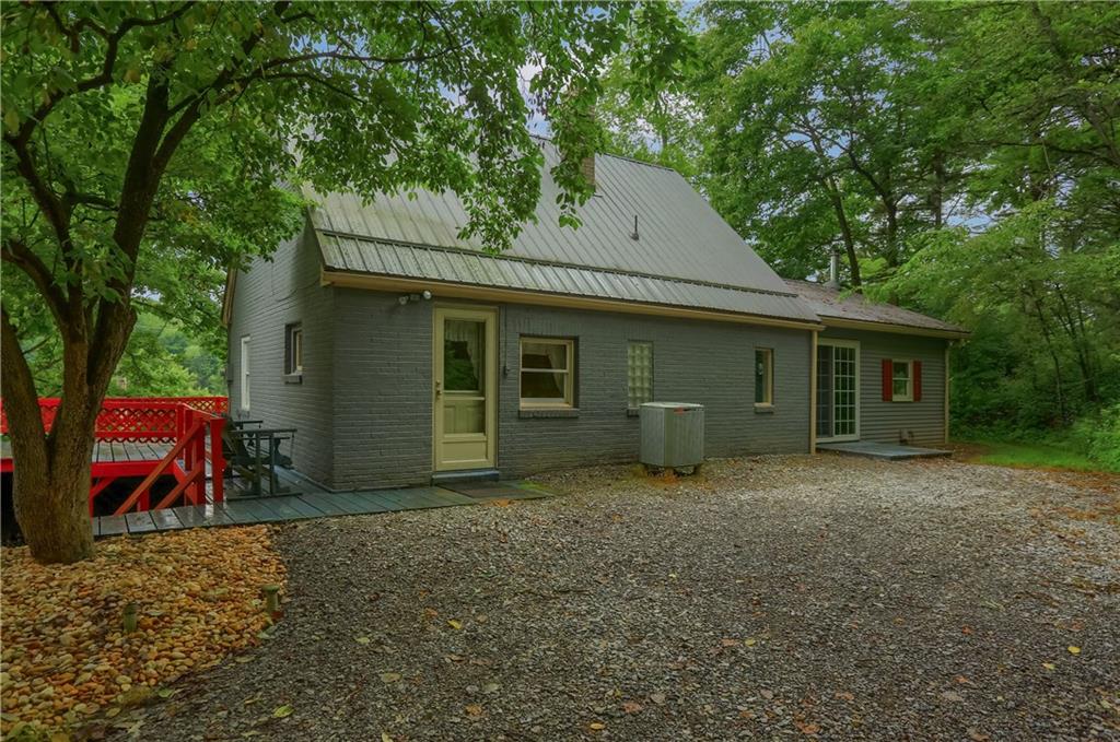 1405 Three Degree Road Valencia, PA 16059 - Photo 31 of 47 Gallery Image 31