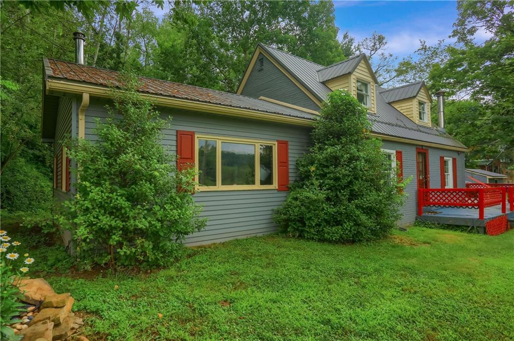 1405 Three Degree Road Valencia, PA 16059 - Photo 4 of 47 Gallery Image 4