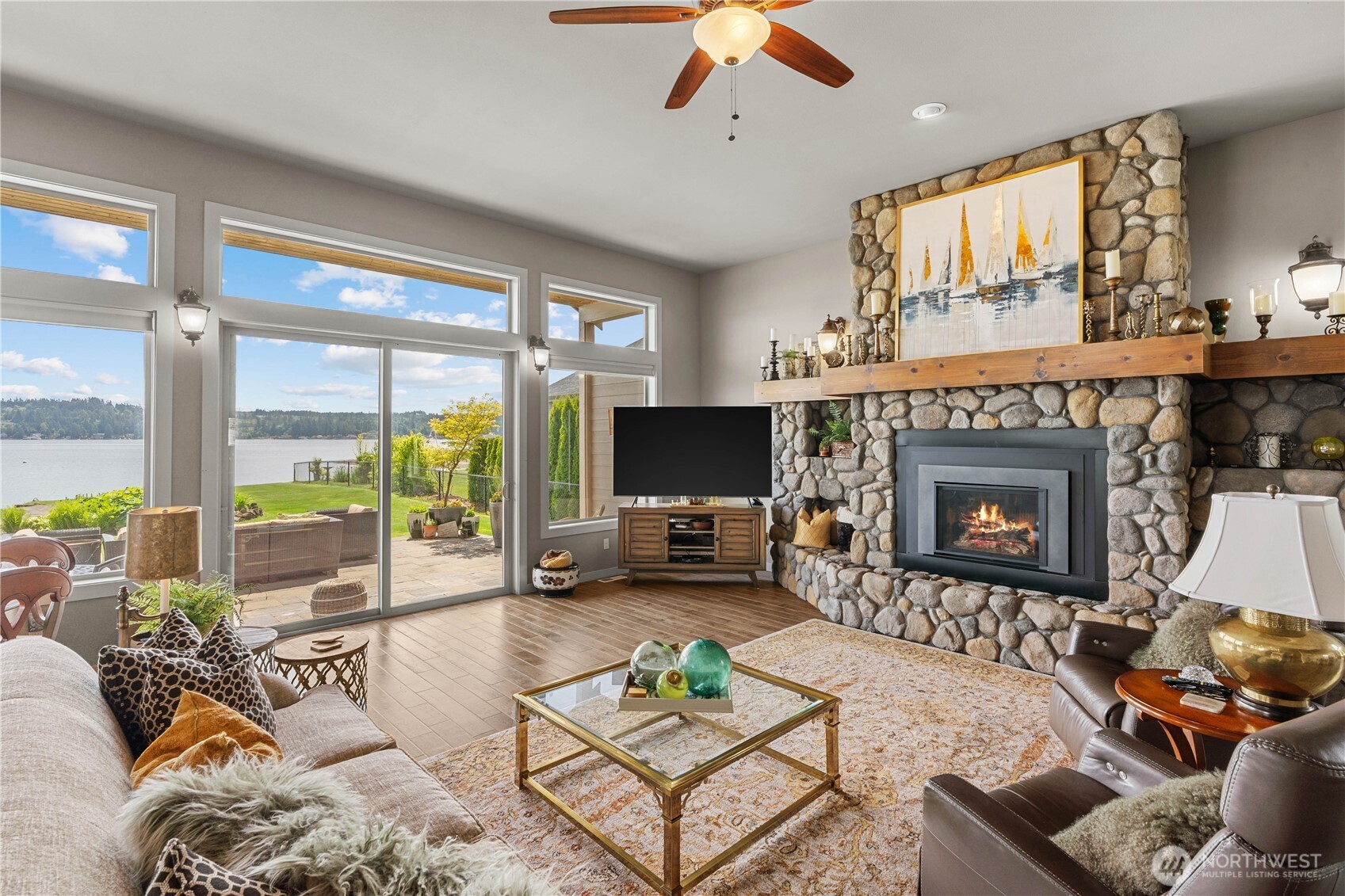 4851 Northeast North Shore Road Belfair, WA 98528 - Photo 4 of 37 Gallery Image 4