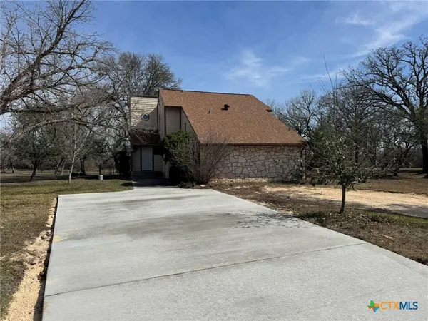 $1,500 | 205 Wingate Court, Seguin, TX 78155