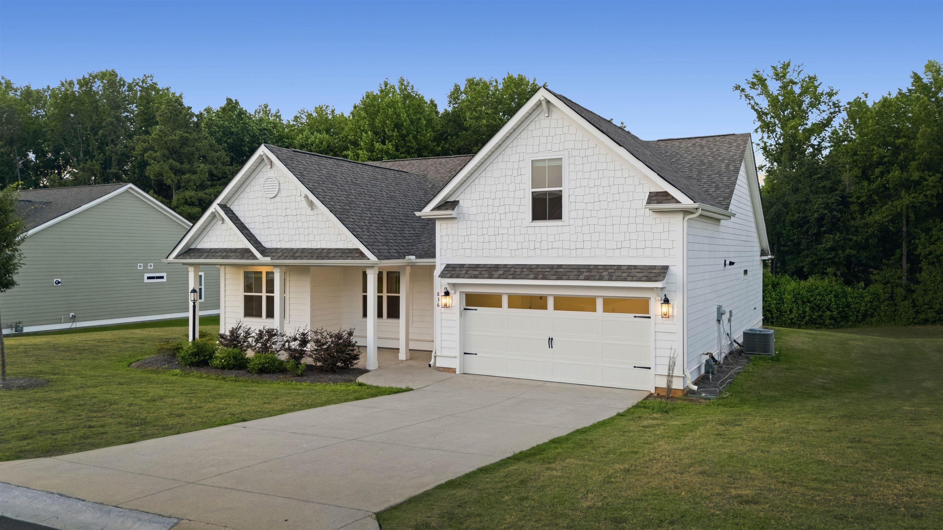 836 Orchard Valley Lane Boiling Springs, SC 29316 - Photo 3 of 37