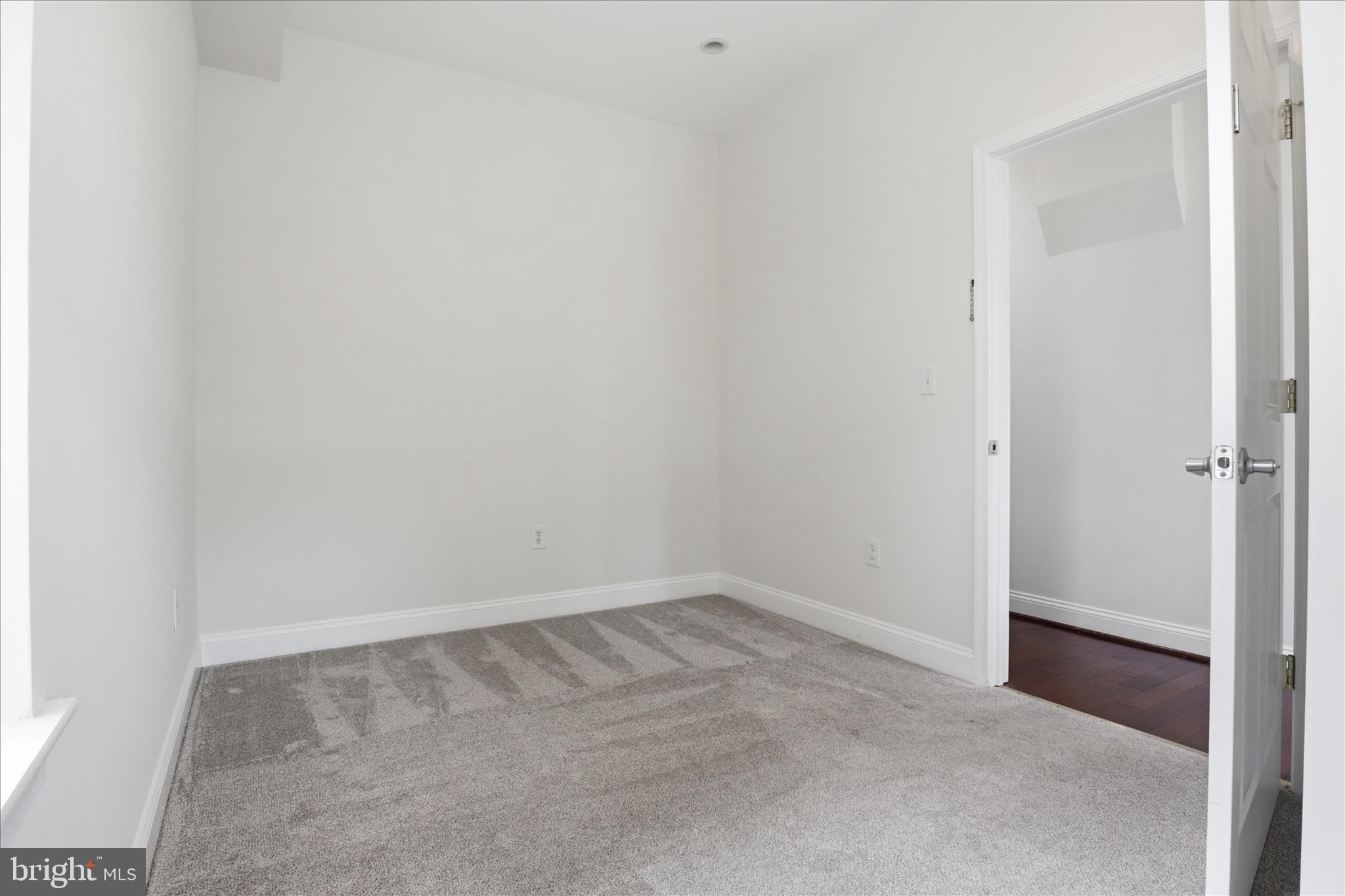 641 L Street Northeast Washington, DC 20002 - Photo 13 of 51
