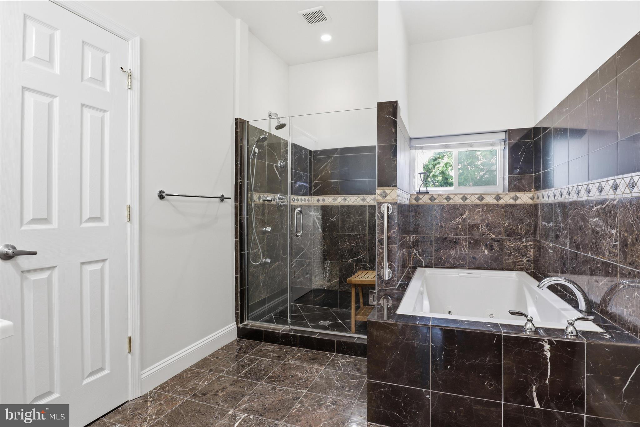 641 L Street Northeast Washington, DC 20002 - Photo 21 of 51