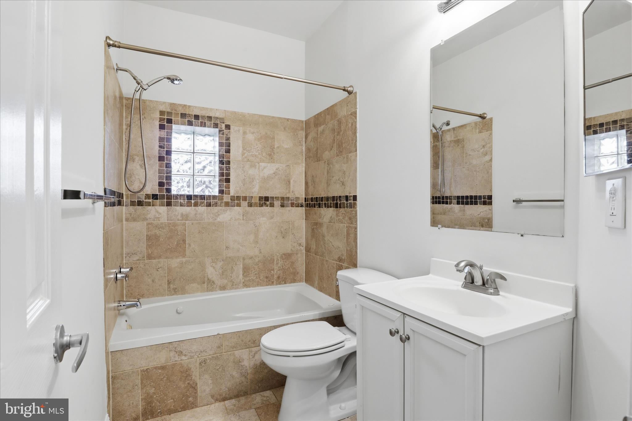 641 L Street Northeast Washington, DC 20002 - Photo 25 of 51