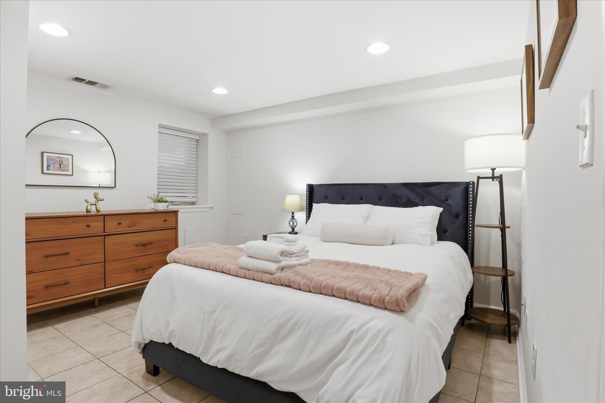 641 L Street Northeast Washington, DC 20002 - Photo 33 of 51