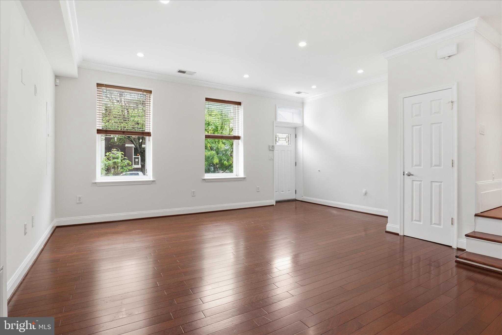 641 L Street Northeast Washington, DC 20002 - Photo 5 of 51