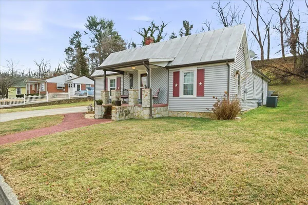 $209,995 | 964 Hill Avenue, Salem, VA 24153