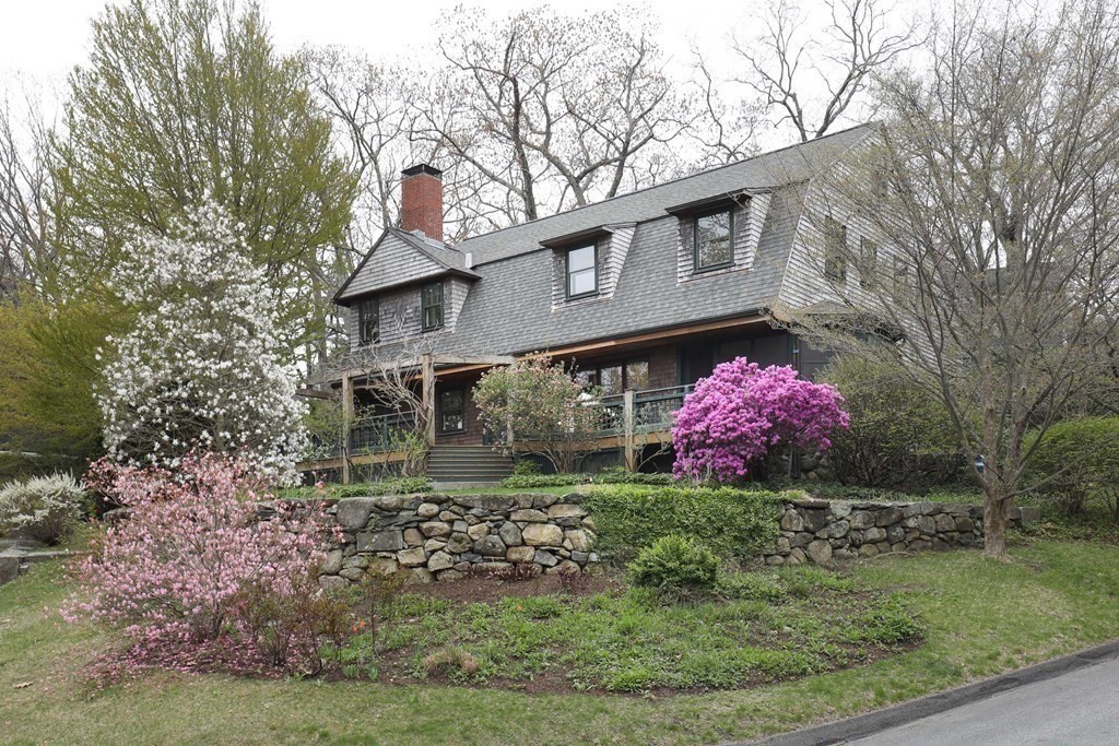 16 Percy Road Lexington, MA 02421 - Photo 2 of 31 a front view of a house with a yard