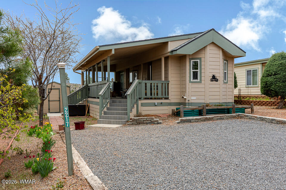 2217 Rodeo Road Overgaard, AZ 85933 - Photo 5 of 35 websize-7