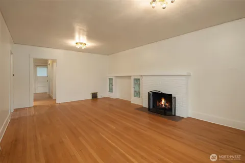 $1,450,000 | 315-317 North L Street, Tacoma, WA 98403