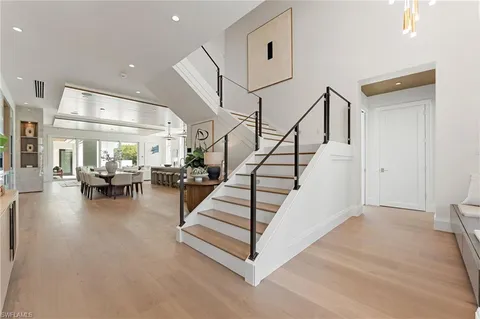 $11,995,000 | 581 14th Avenue South, Naples, FL 34102