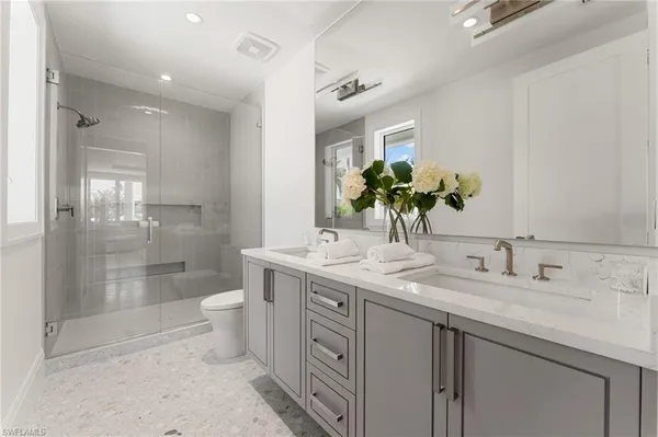 $11,249,000 | 581 14th Avenue South, Naples, FL 34102