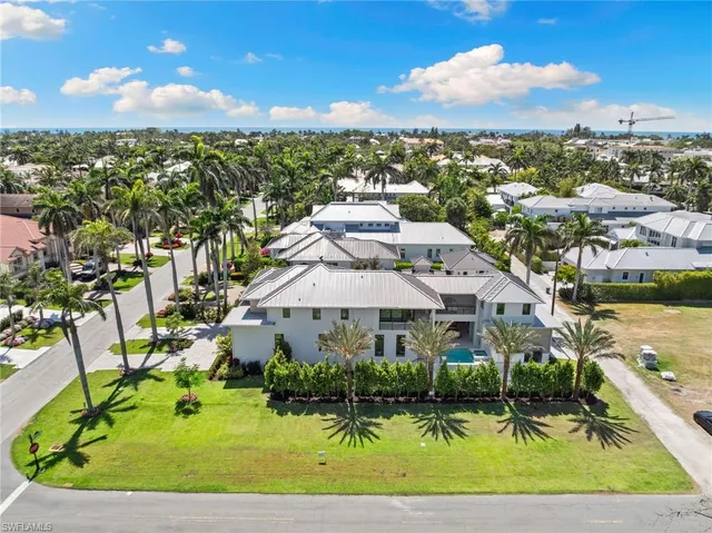 $11,995,000 | 581 14th Avenue South, Naples, FL 34102