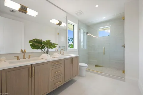 $11,995,000 | 581 14th Avenue South, Naples, FL 34102