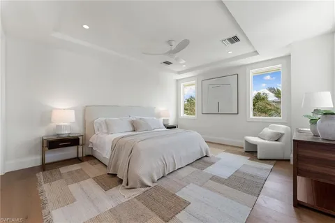 $11,995,000 | 581 14th Avenue South, Naples, FL 34102