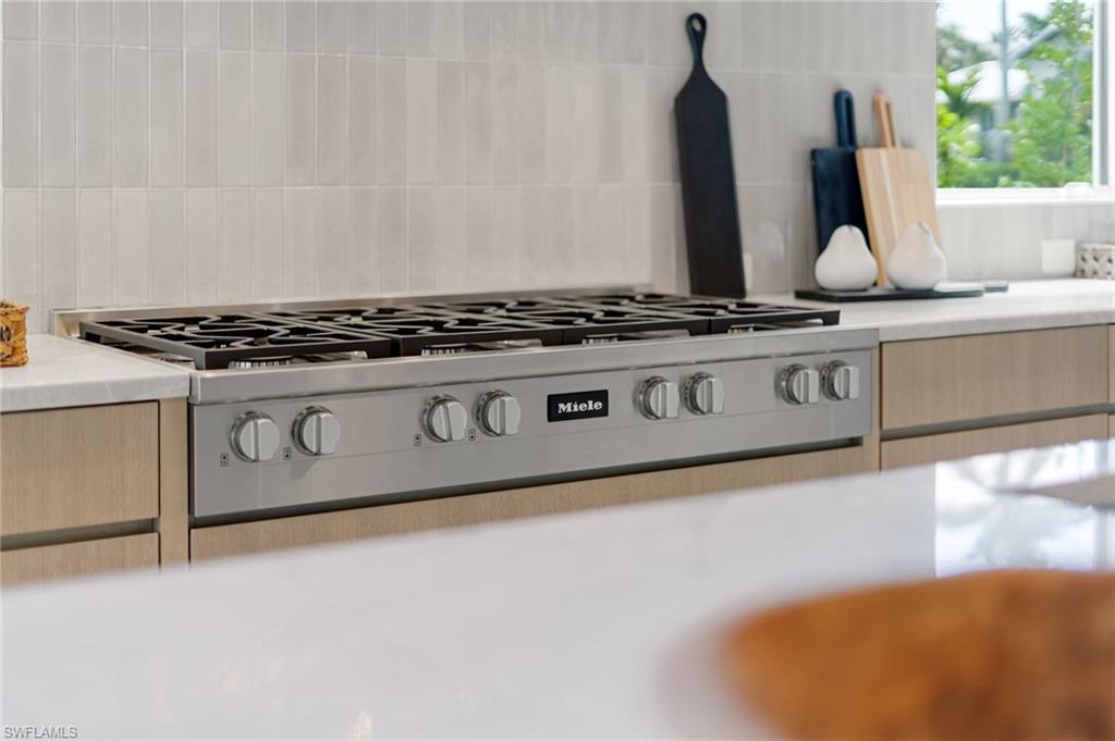 581 14th Avenue South Naples, FL 34102 - Photo 46 of 49