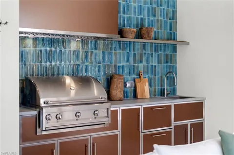 $11,995,000 | 581 14th Avenue South, Naples, FL 34102