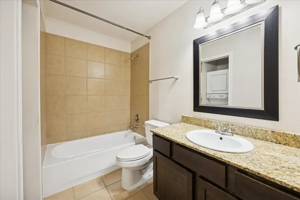 $1,395 | 214 West 17th Street, Unit 16, Houston, TX 77008