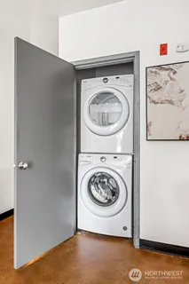 $475,000 | 1414 12th Avenue, Unit 203, Seattle, WA 98122