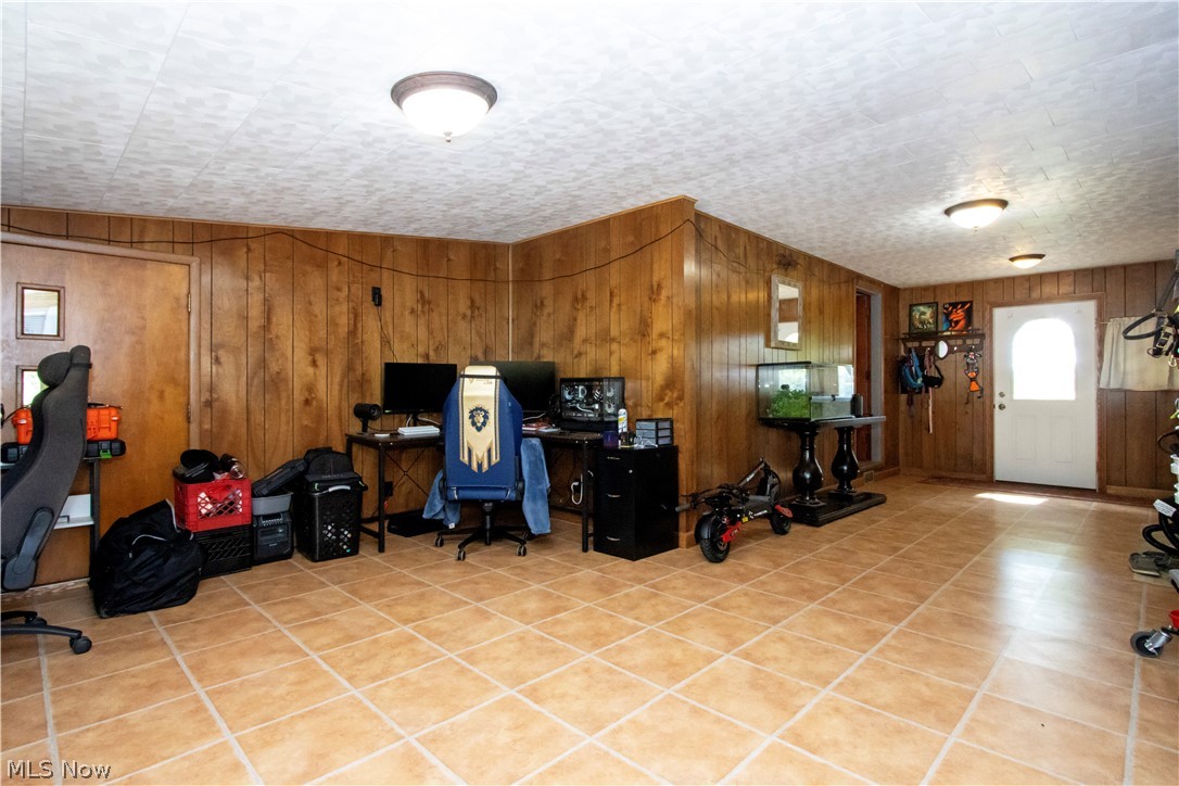 7241 South Funk Road Shreve, OH 44676 - Photo 16 of 44
