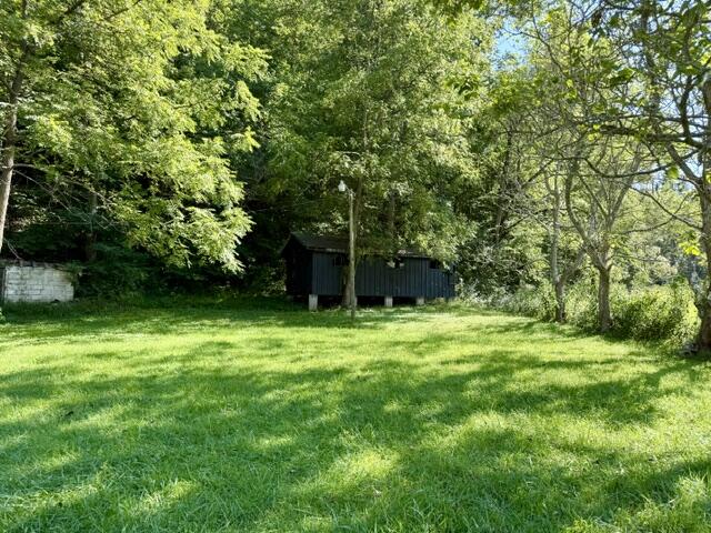 257 Hope Road Beattyville, KY 41311 - Photo 8 of 16 IMG_7677