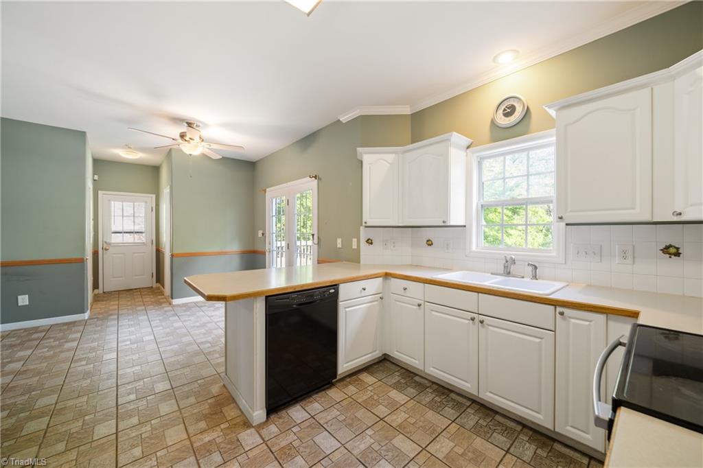 215 Brittany Road Rural Hall, NC 27045 - Photo 16 of 37