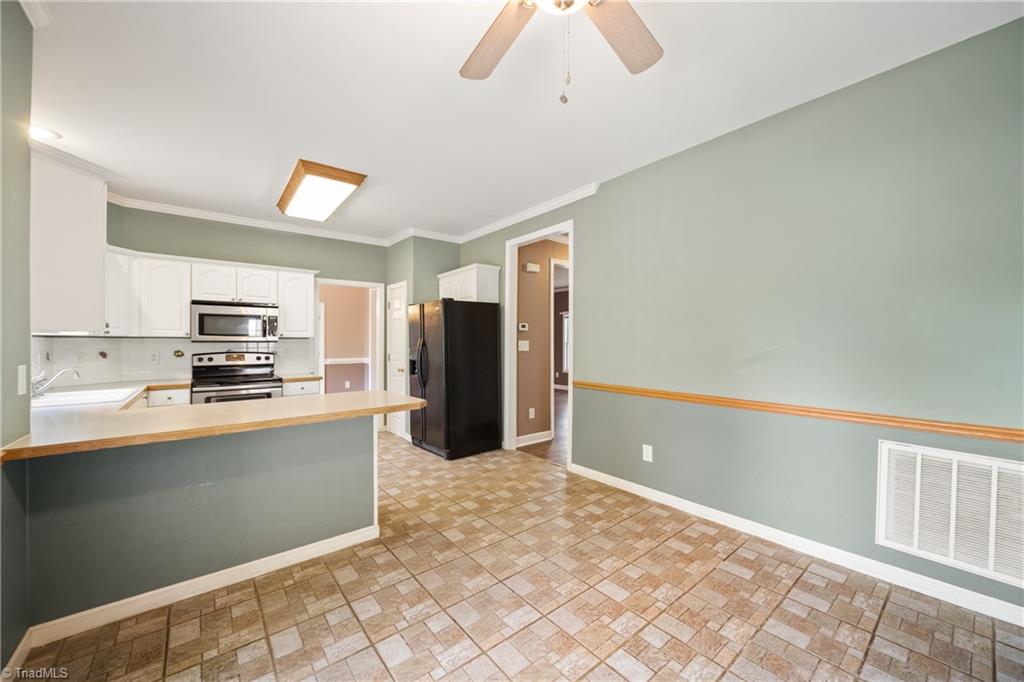 215 Brittany Road Rural Hall, NC 27045 - Photo 20 of 37