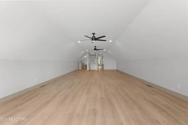 $999,500 | 5910 John Drive, Greenback, TN 37742