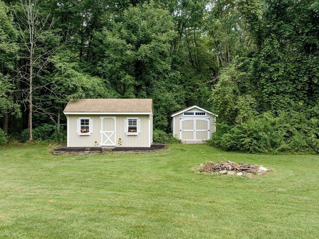 115 Town Farm Road Monson, MA 01057 - Photo 4 of 40 Gallery Image 4