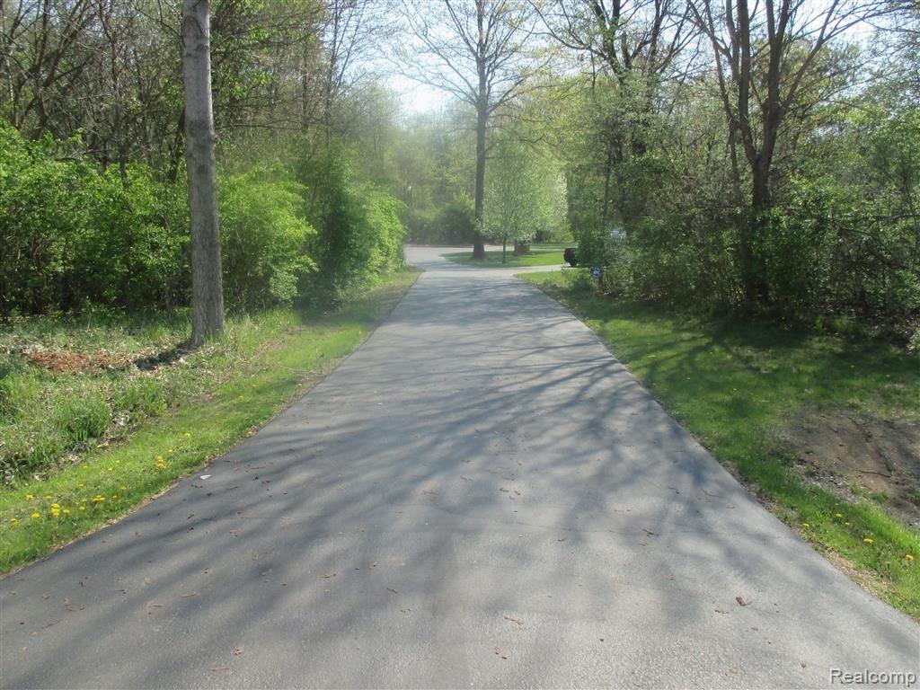 2787 Wells Road Petersburg, MI 49270 - Photo 2 of 32 2.JPG