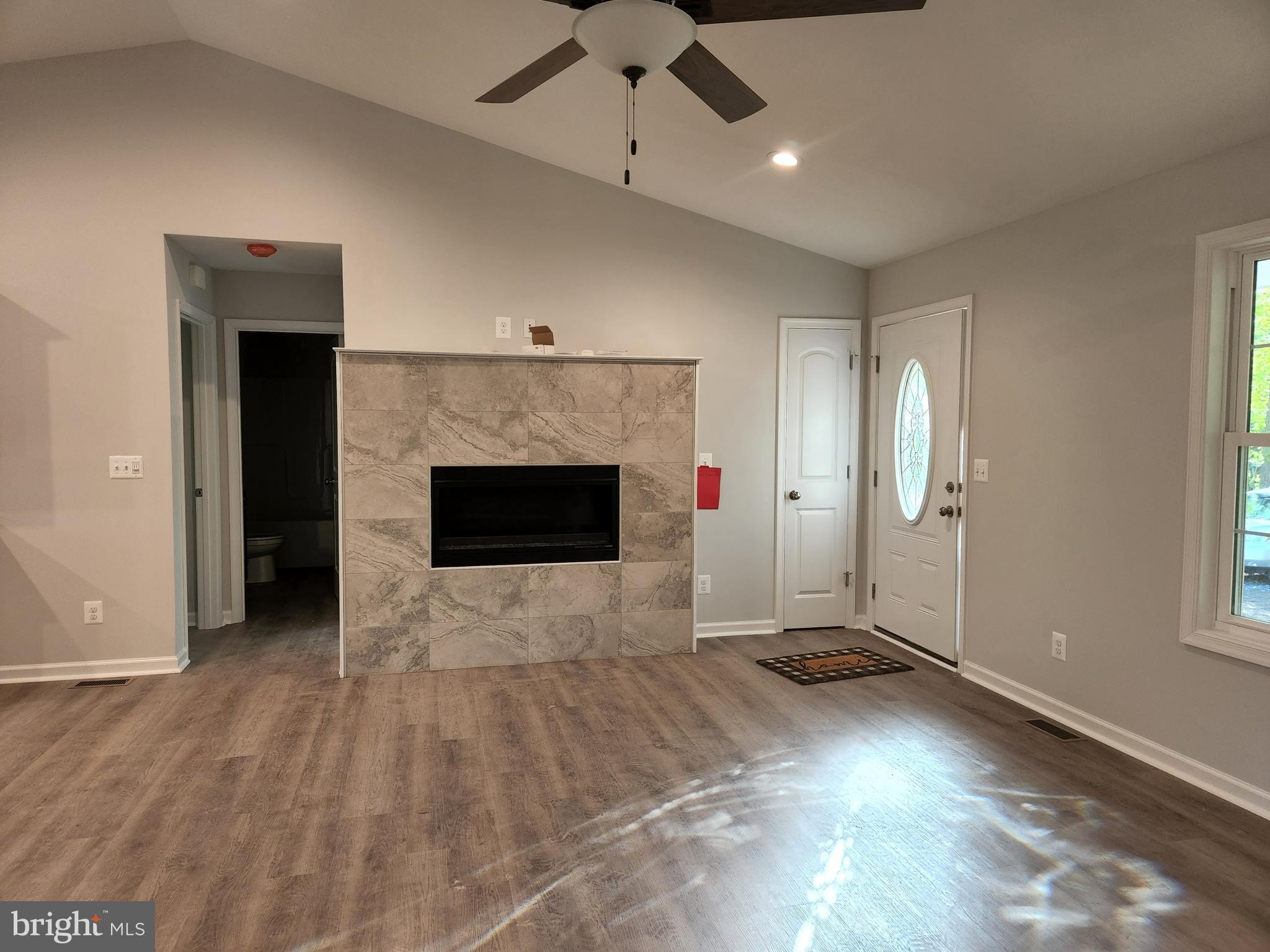 1023 High Top Road Linden, VA 22642 - Photo 13 of 35 LIVING ROOM