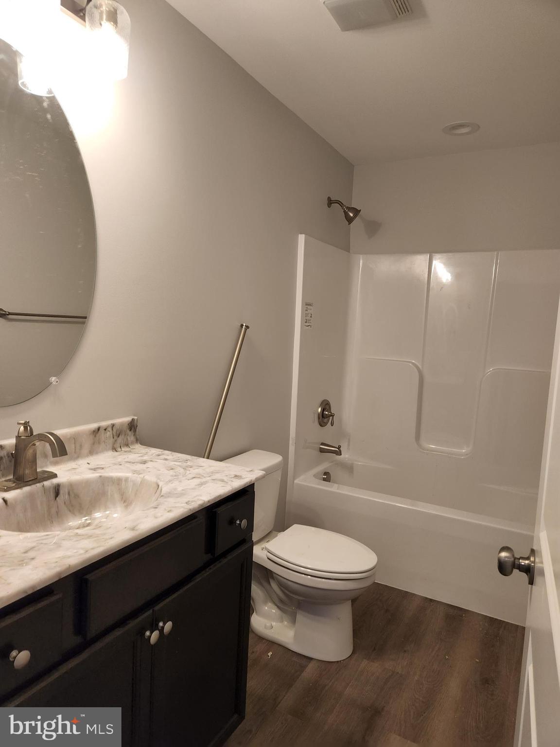 1023 High Top Road Linden, VA 22642 - Photo 21 of 35 HALL BATH