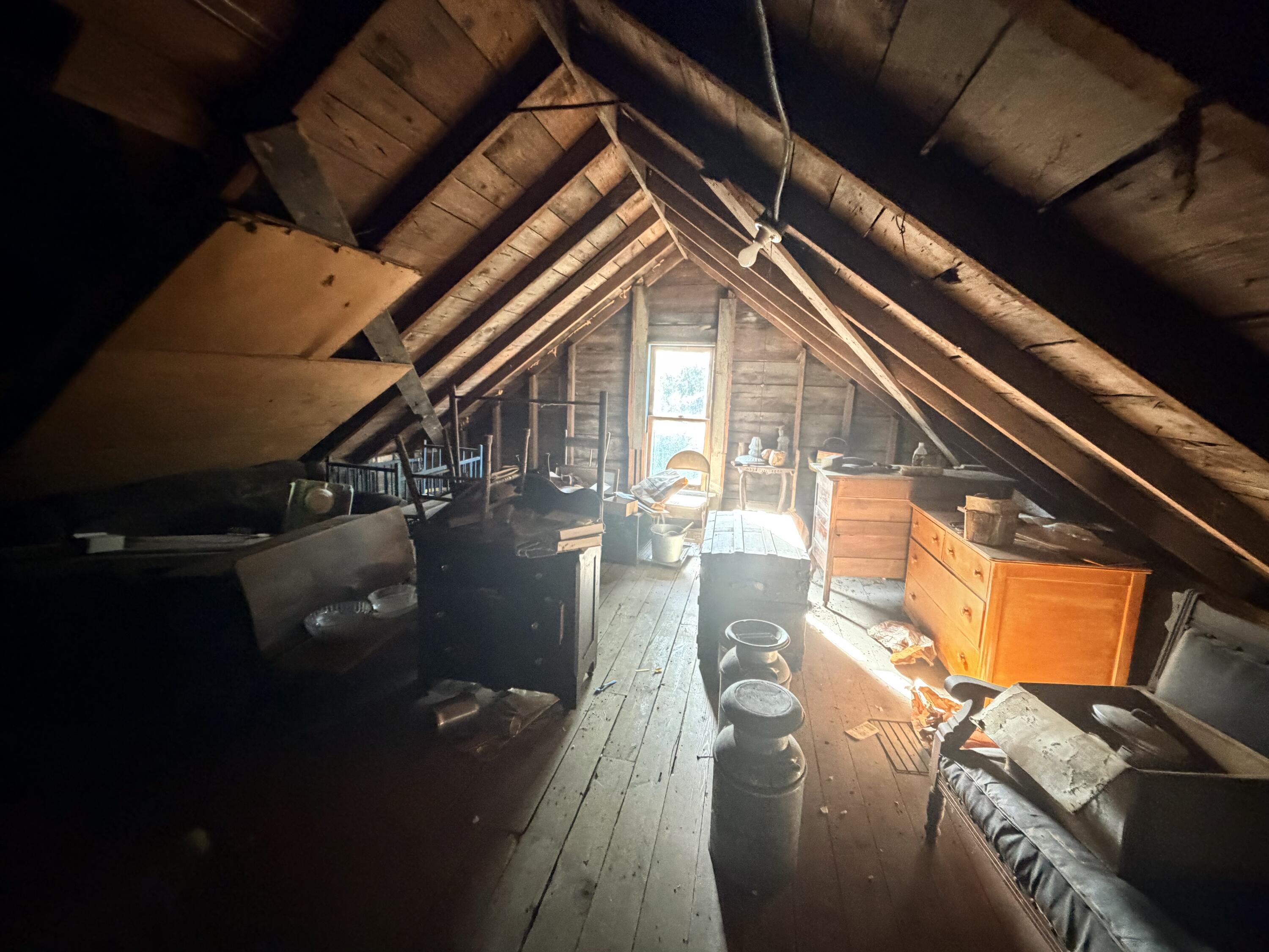 794 East Fox Farm Road Manistee, MI 49660 - Photo 15 of 31 Attic