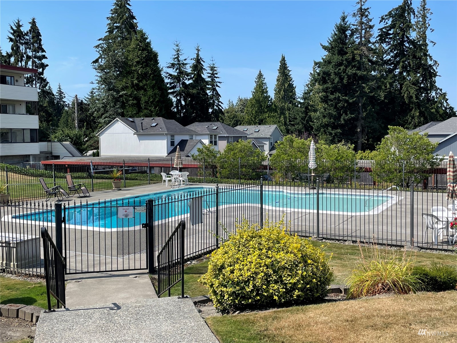 8516 196th Street Southwest Edmonds, WA 98026 - Photo 34 of 34 Gallery Image 34