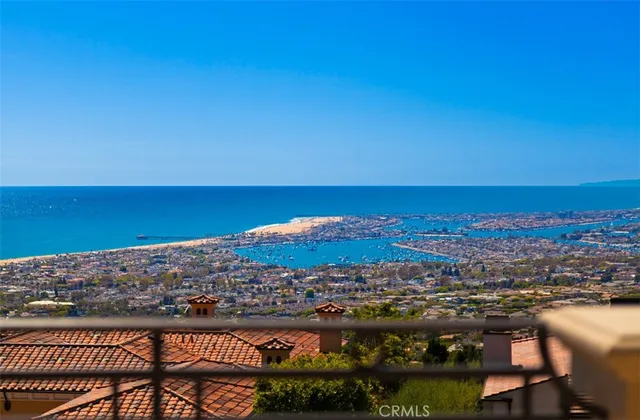 $27,998,000 | 22 Pelican Crest Drive, Newport Coast, CA 92657