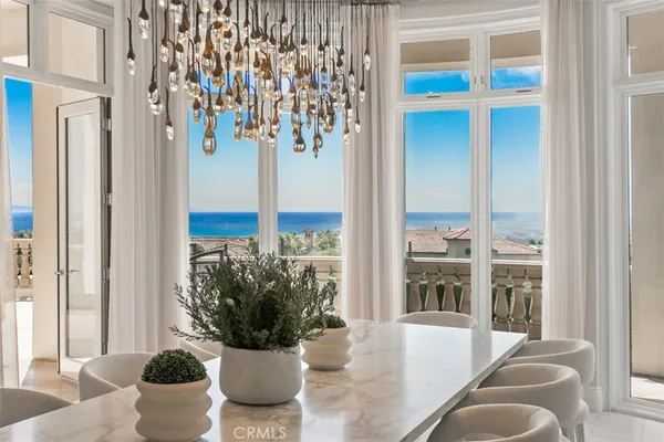 a view of a entryway