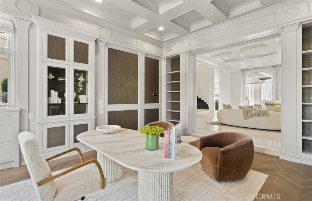 22 Pelican Crest Drive Newport Coast, CA 92657 - Photo 26 of 66 a living room with furniture and a potted plant